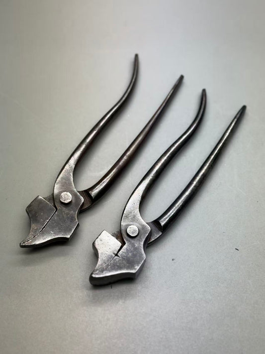 Vintage Germany R.HESS Shoemaker lasting pliers No.4 Price Sold as both(Narrow and wide pliers)