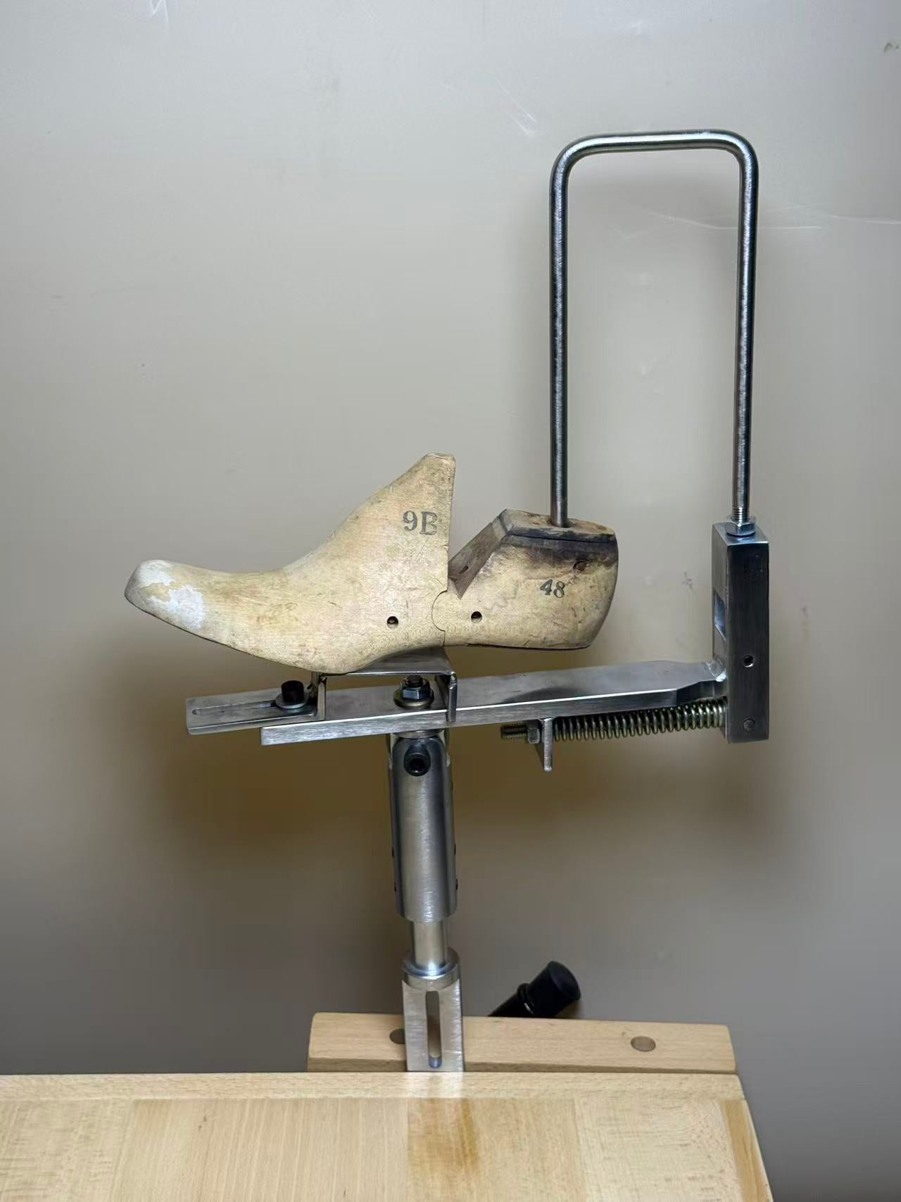 8 INCH Moccasin shoes stand TALL BENT BAR for Boot making