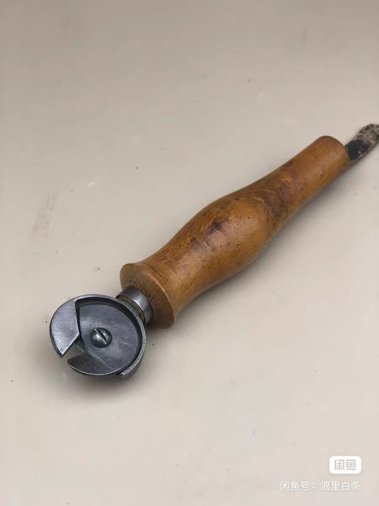Circular welt cutters