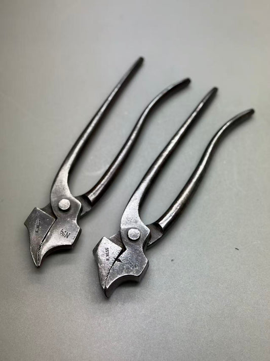 Vintage Germany R.HESS Shoemaker lasting pliers No.4 Price Sold as both(Narrow and wide pliers)