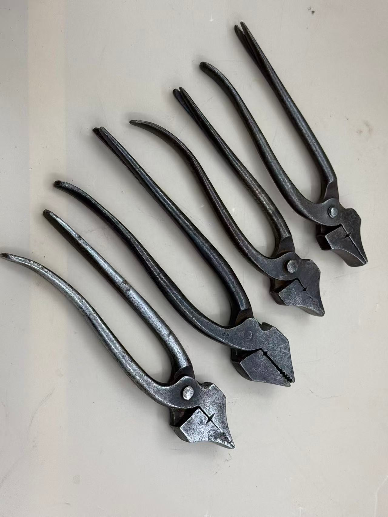 Shoemaker lasting pliers