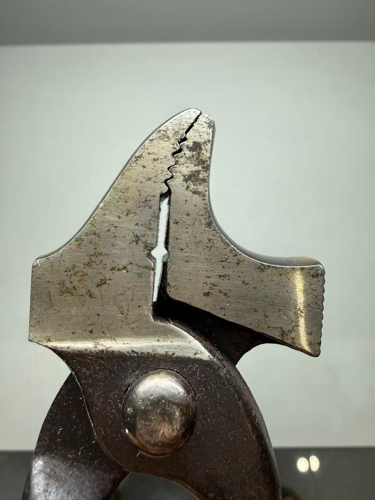 E.A. Berg Eskilstuna Sweden 502 Lasting plier