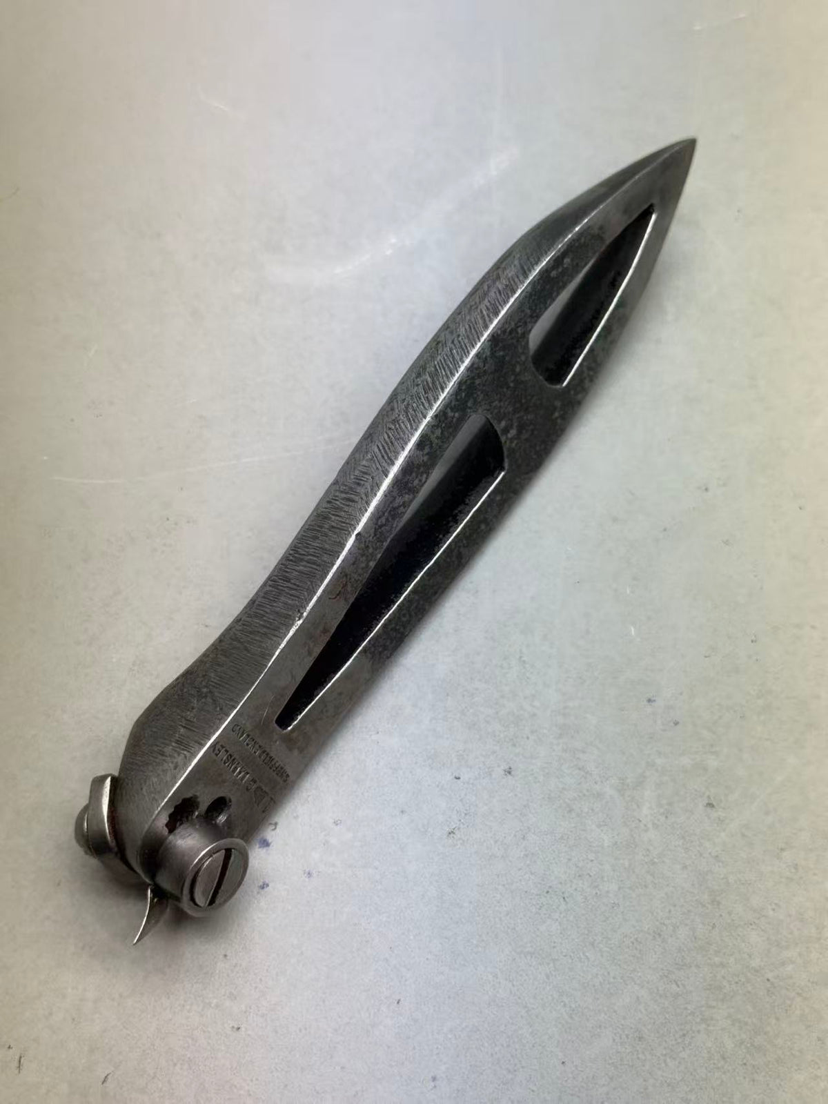 English George Barnsley and Sons Channeling knife