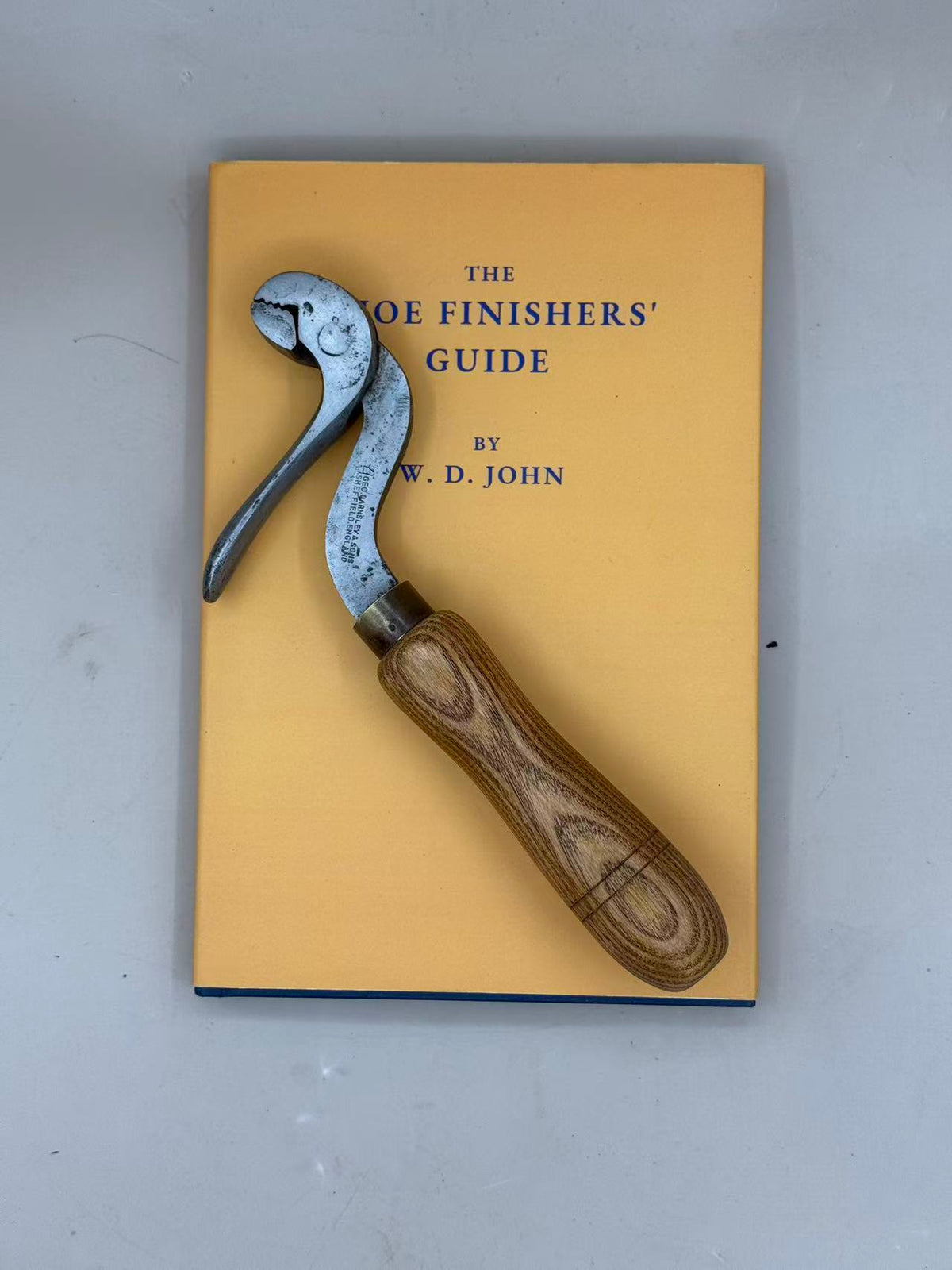 George Barnsley and Sons Bulldog Plier