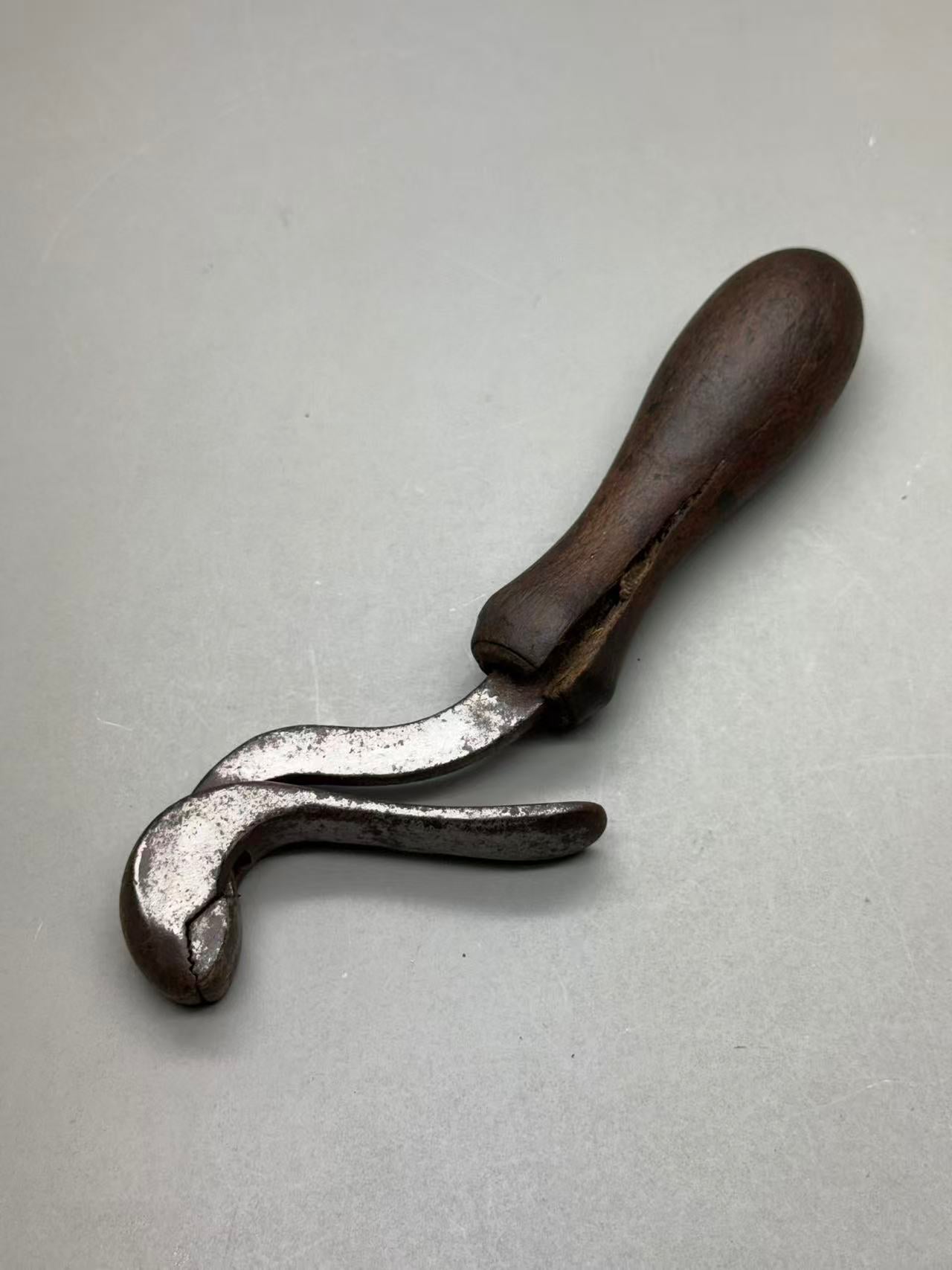 Rare Vintage  Bull Dog Pliers