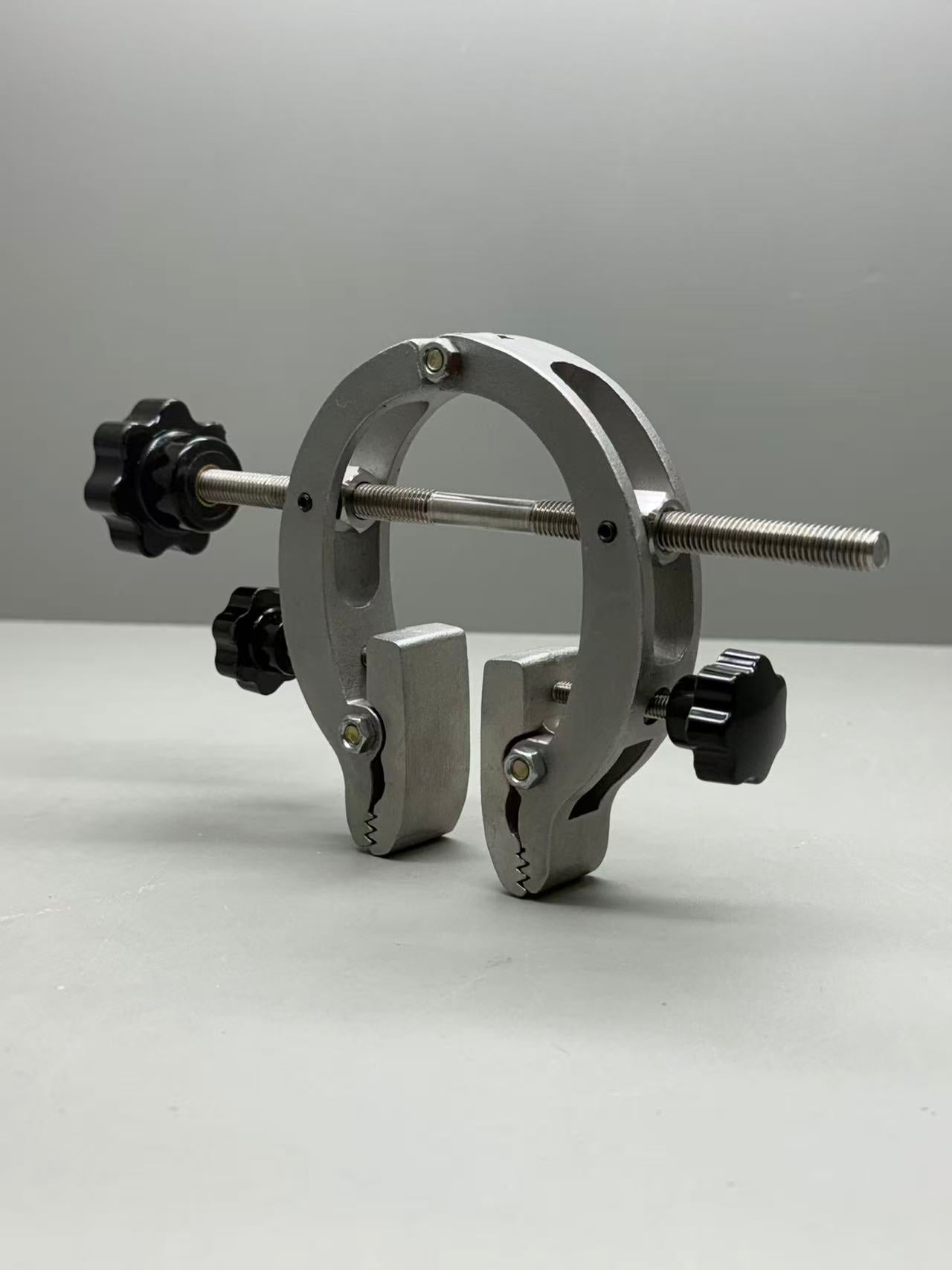 Cobblers Waist Lasting Clamp