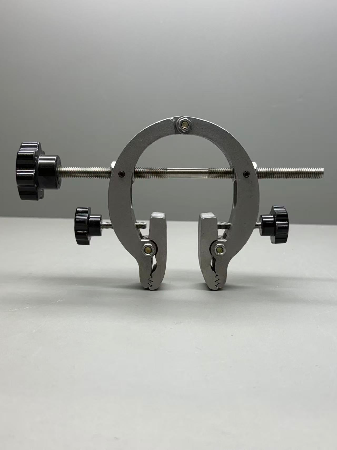 Cobblers Waist Lasting Clamp