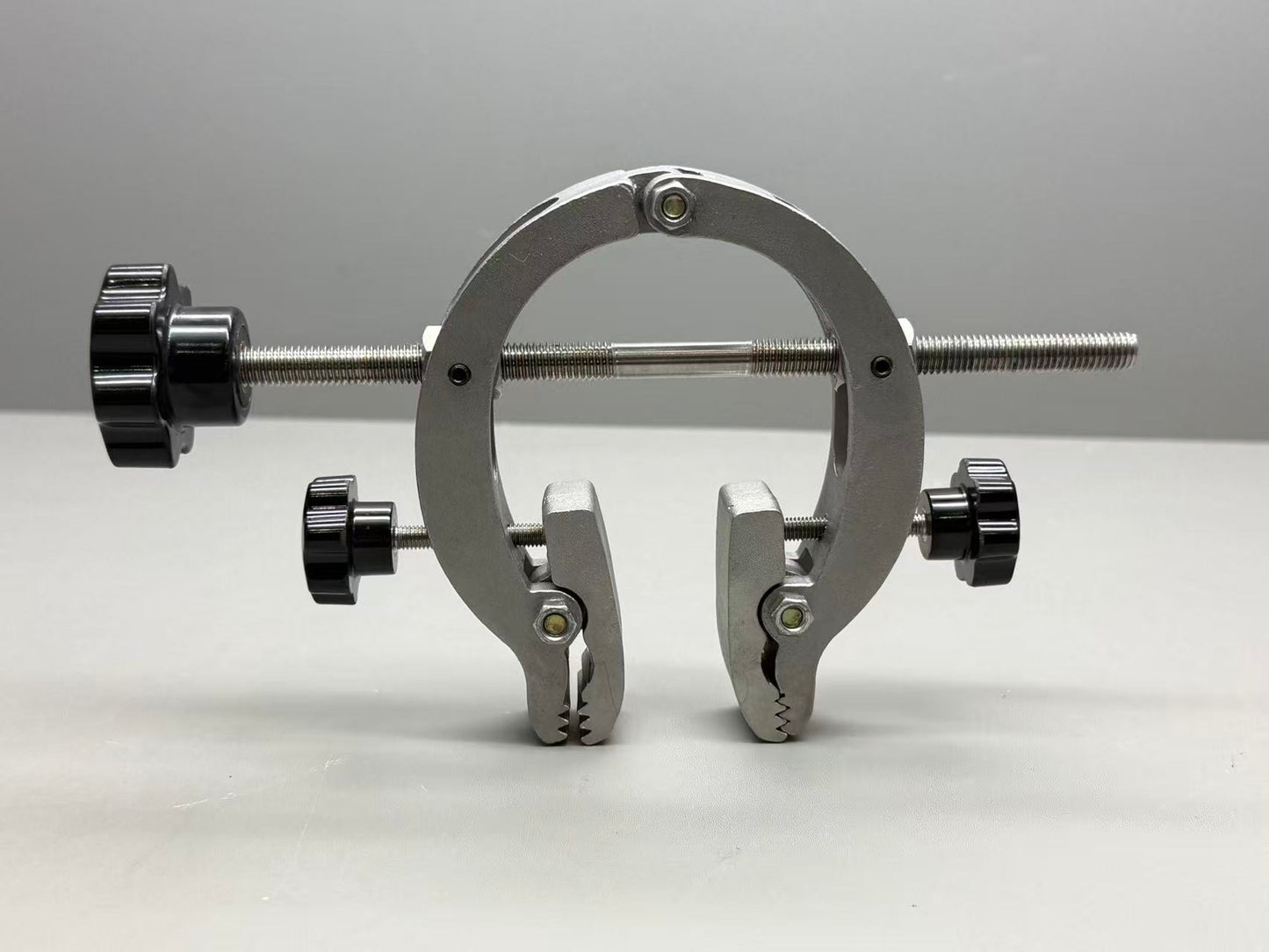 Cobblers Waist Lasting Clamp