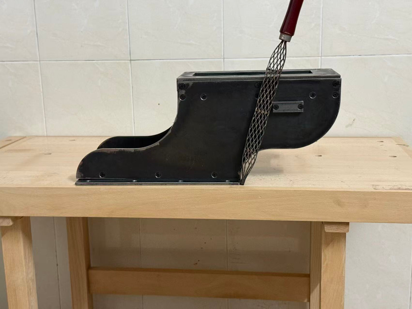 TITAN Last making Steel stand