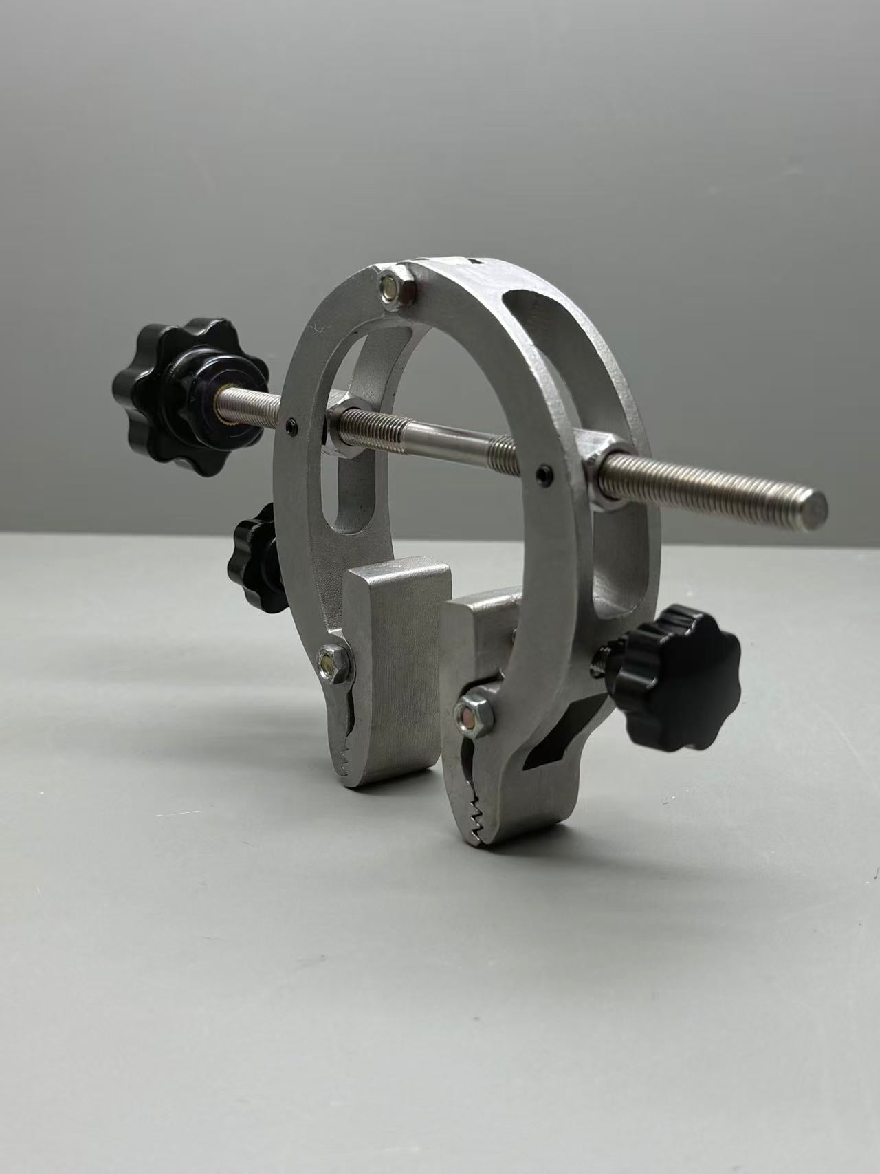 Cobblers Waist Lasting Clamp