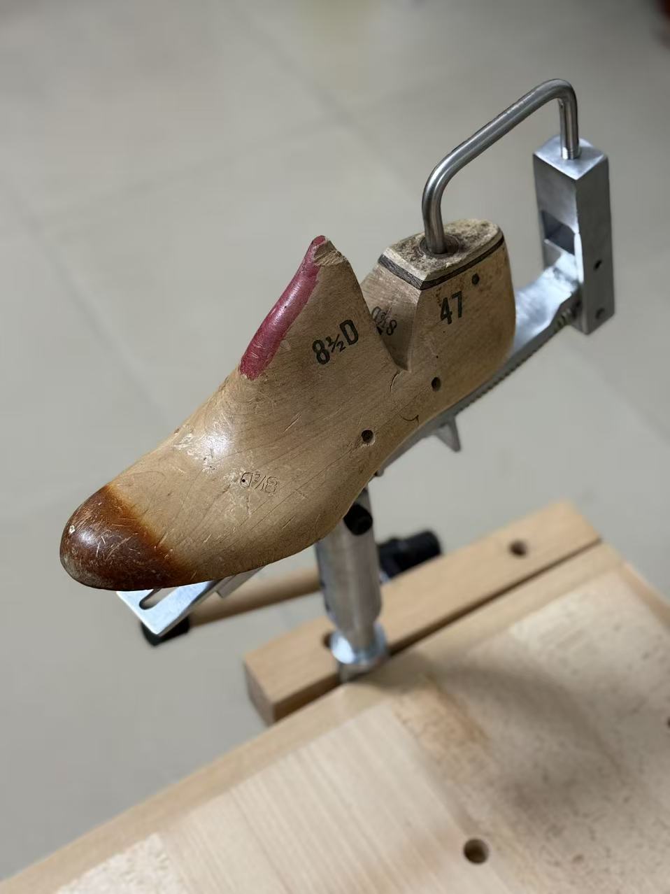 Moccasin shoes stand tools