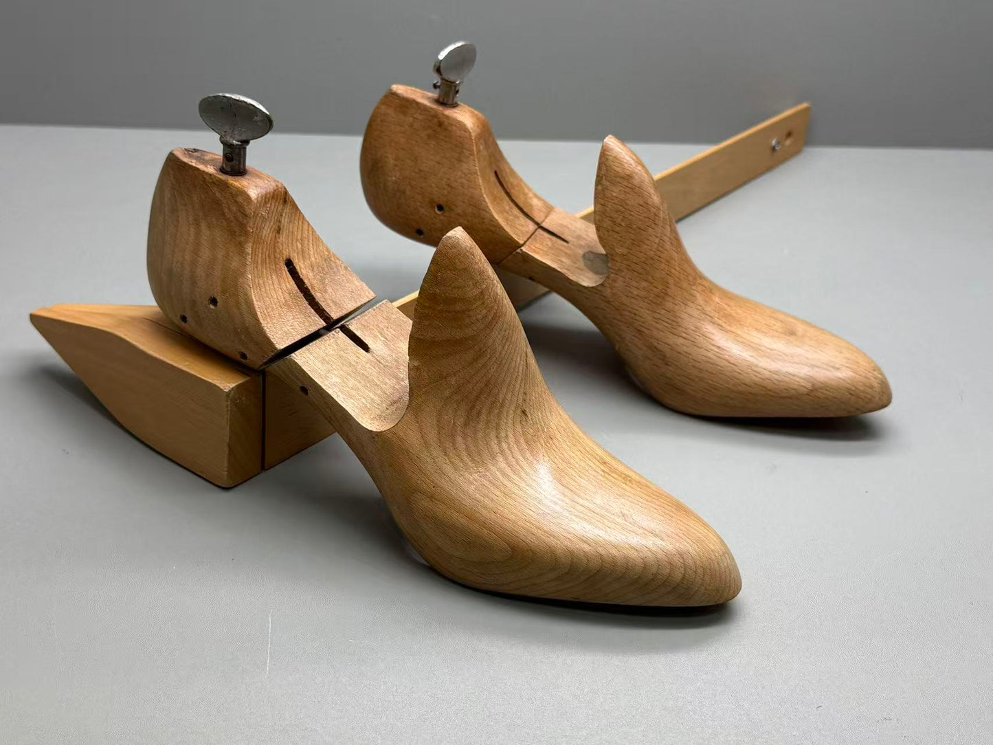 France ALFA Paris shoe tree