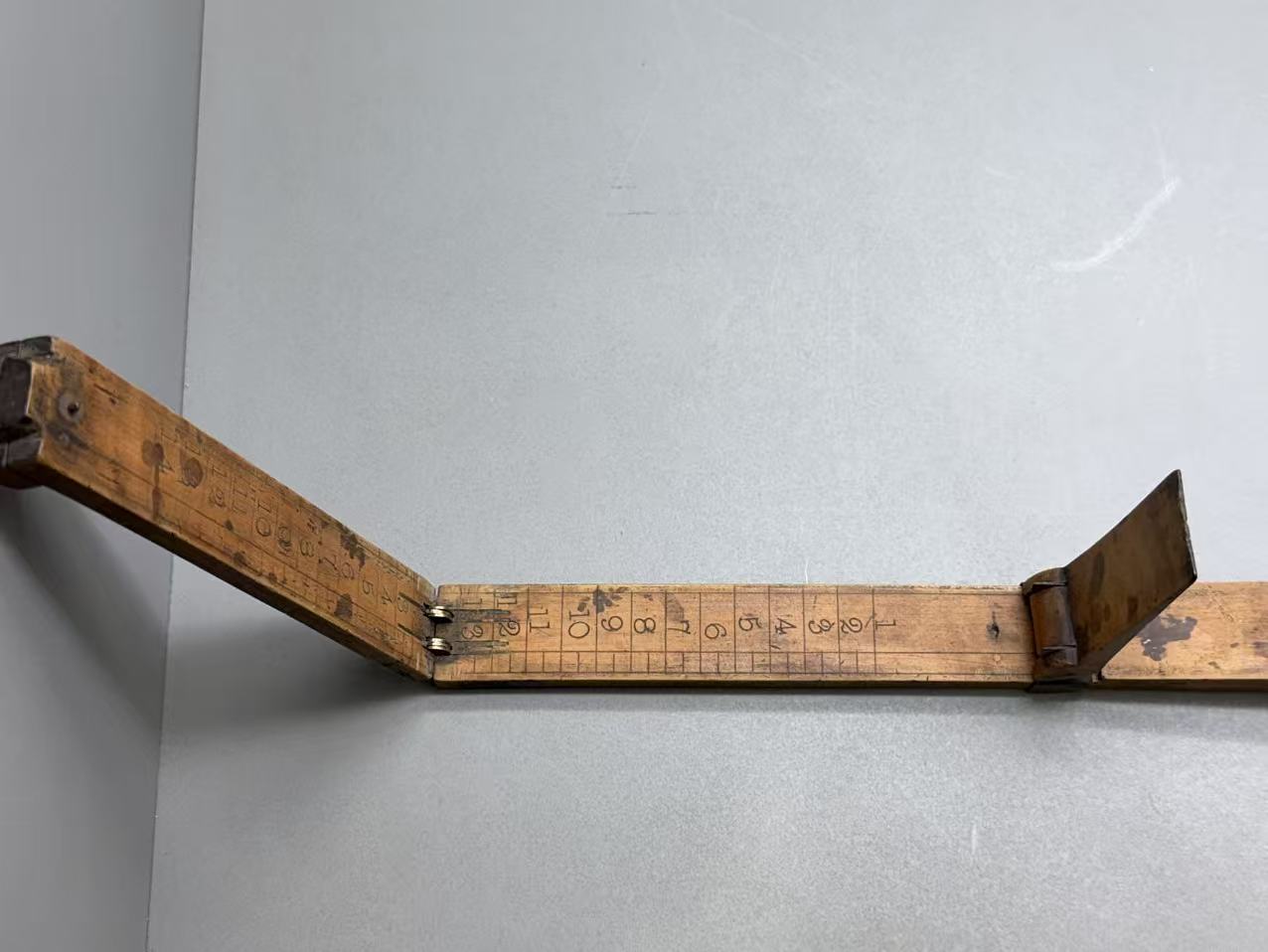 Antique English Boxwood Foot Shoe Size Extending Folding Measure